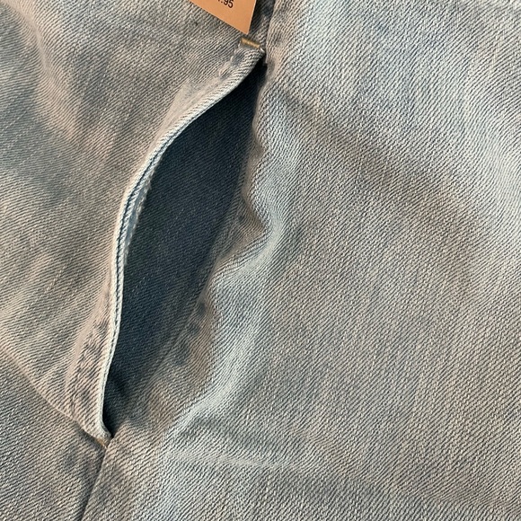 NWT American Eagle AE Light Wash Fringe Denim Button Skirt - Picture 9 of 9